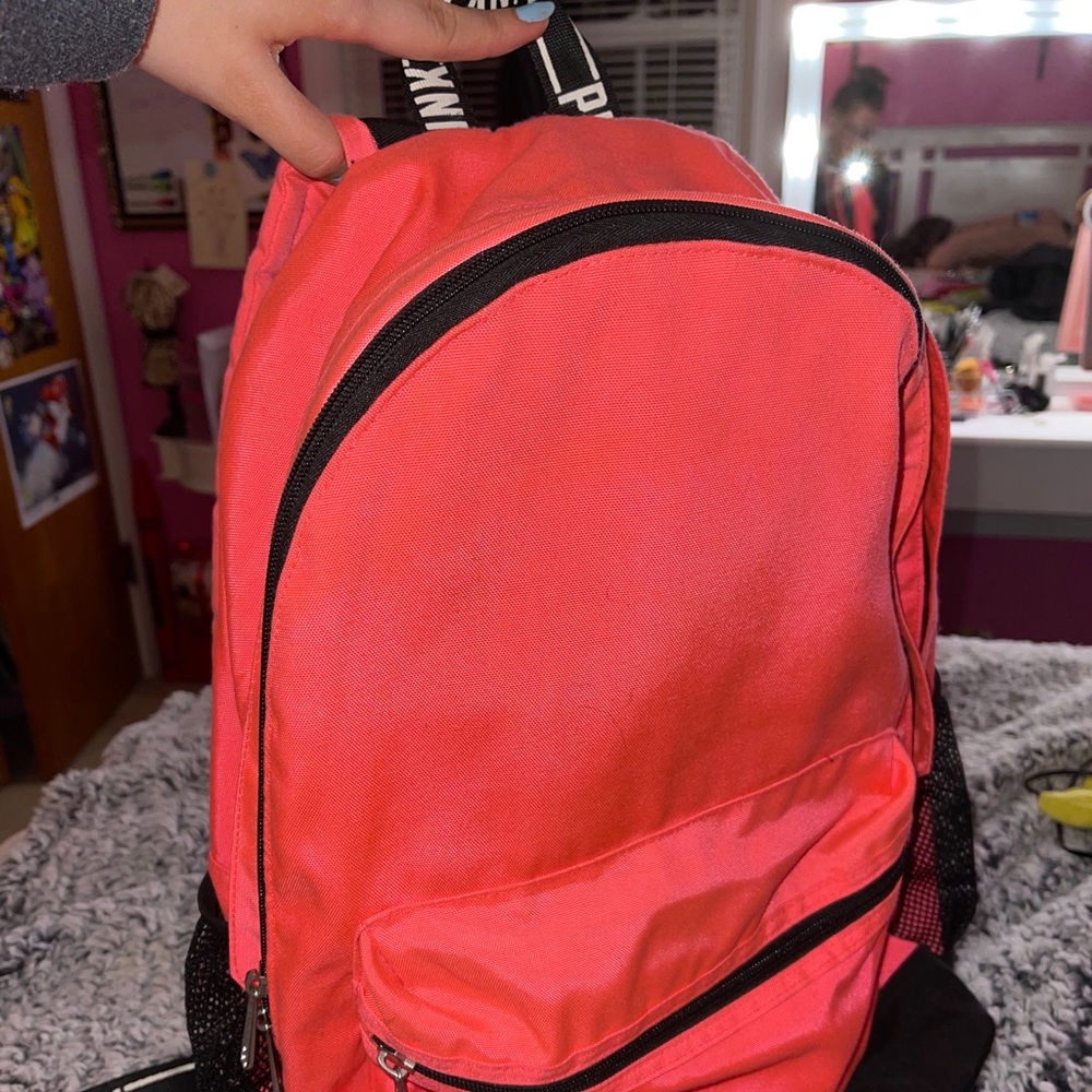 Neon pink VS/Pink backpack